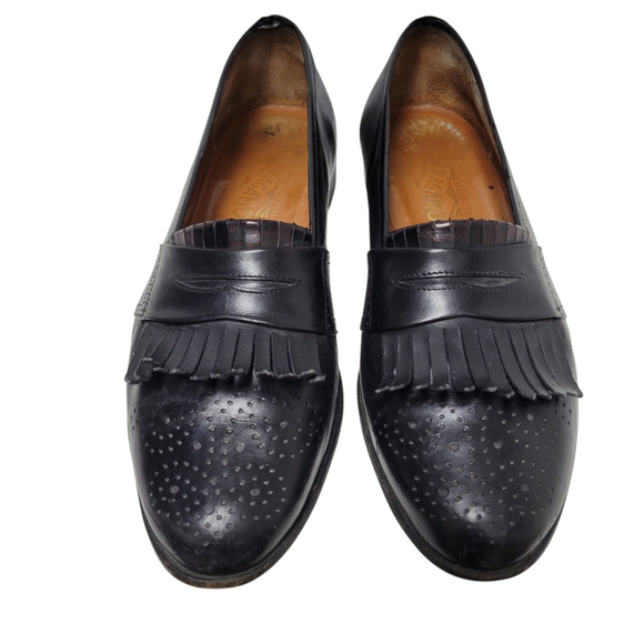Salvatore Ferragamo Men's Black Leather Wingtip Loafers Size 9D - Picture 2 of 10